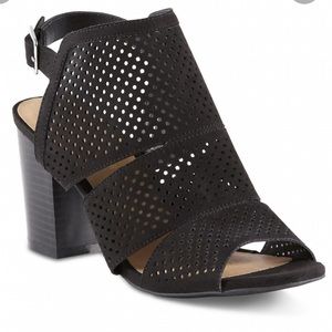 NWOT Metaphor Trinity style black chunky heel sandals size 9